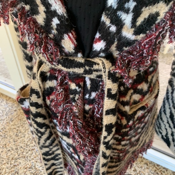 NWT Anthro Paloma Fringe tiger  print cardigan XS - Picture 8 of 16